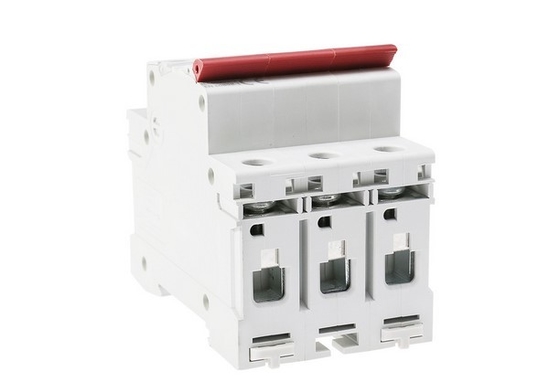 Bộ ngắt mạch thu nhỏ AC 50Hz FM8 Phá vỡ cao 230V / 400V